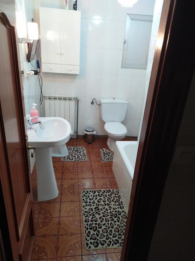 Habitacion Matrimonial Centro Ciudad Oviedo Dış mekan fotoğraf
