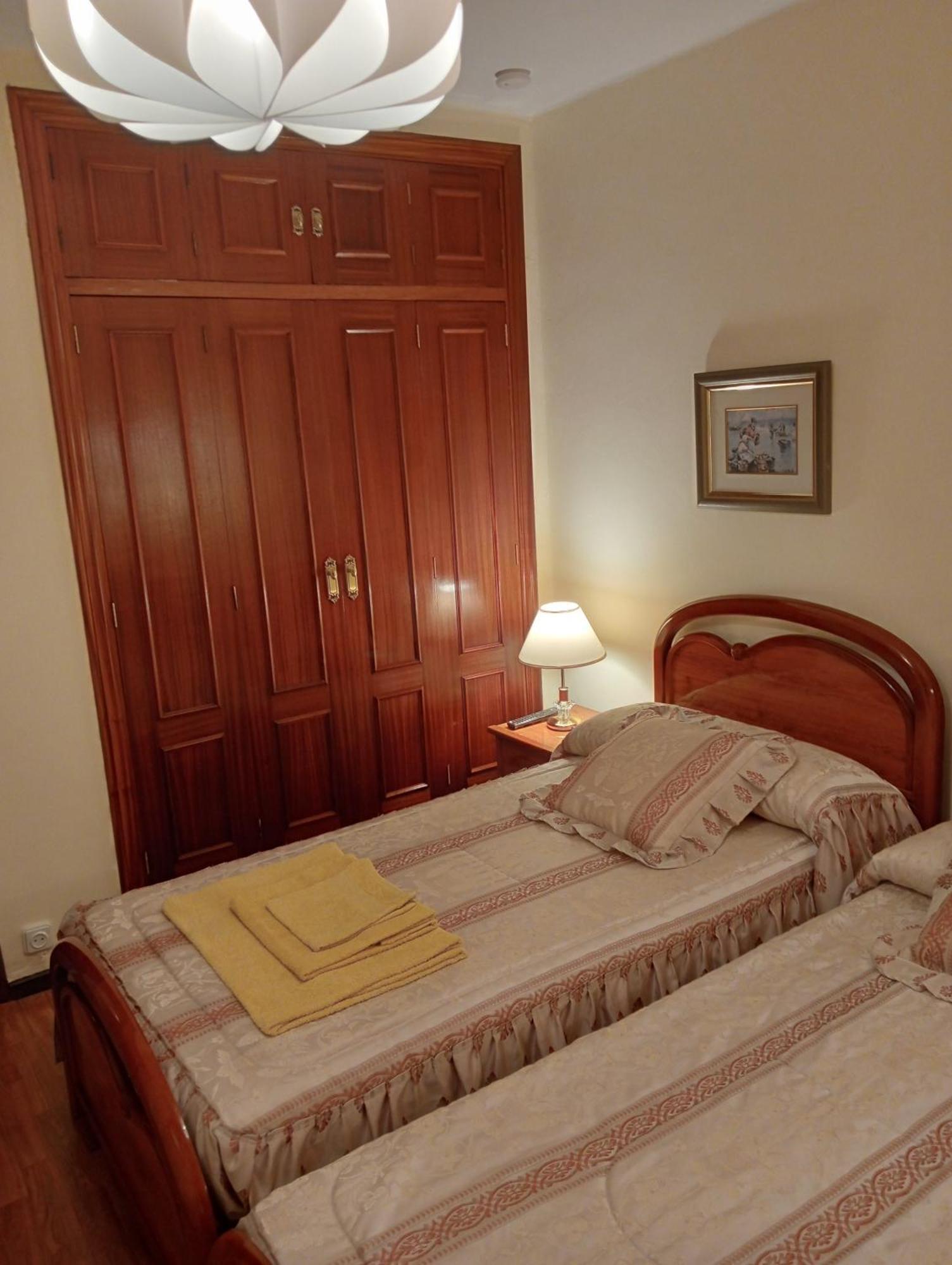 Habitacion Matrimonial Centro Ciudad Oviedo Dış mekan fotoğraf