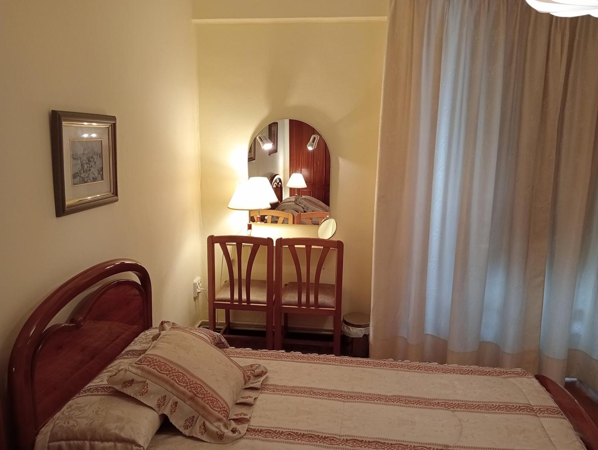 Habitacion Matrimonial Centro Ciudad Oviedo Dış mekan fotoğraf